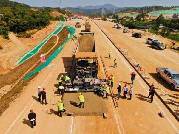 临夏高速公路